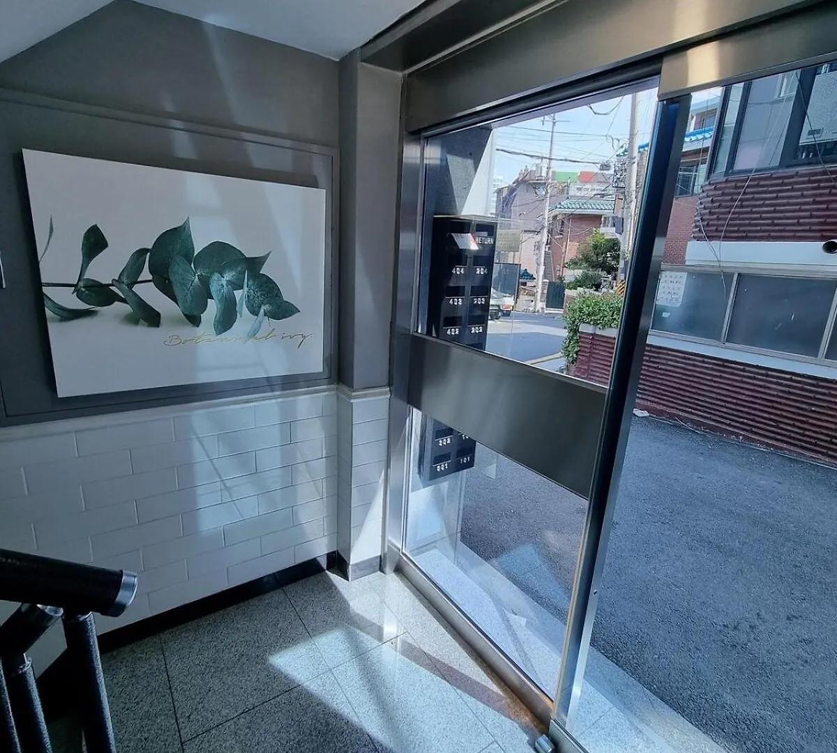 Petit Mejong Apartment Seoul