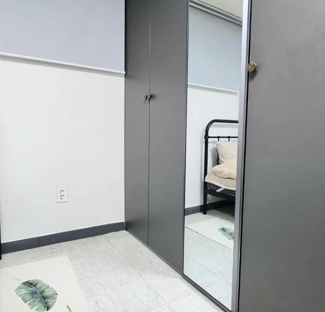 Petit Mejong Apartment Seoul